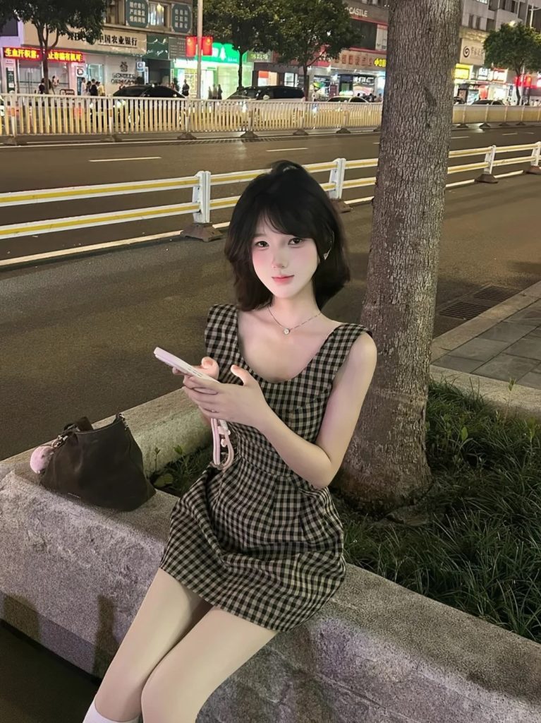 城市生活人物配图